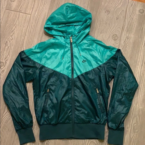 Nike Jackets & Blazers - Nike Windbreaker